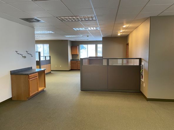 Kline Street Property: 2365 NW Kline St Ste 101, Roseburg, OR 97471
